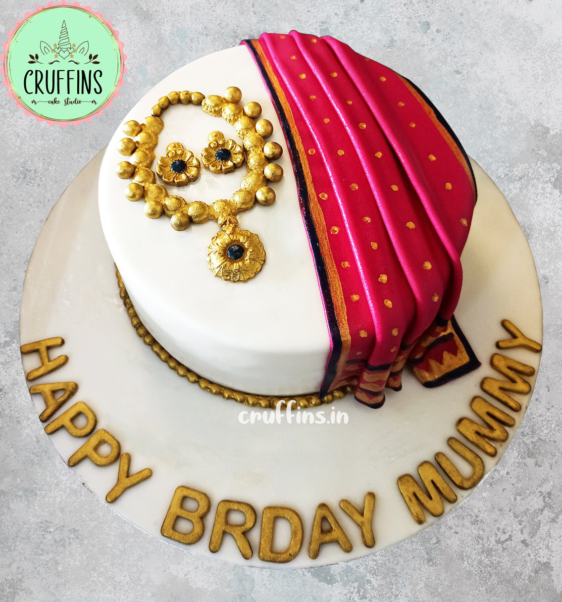 Buy Saree themed Cakes Online in Gurgoan - Free Delivery