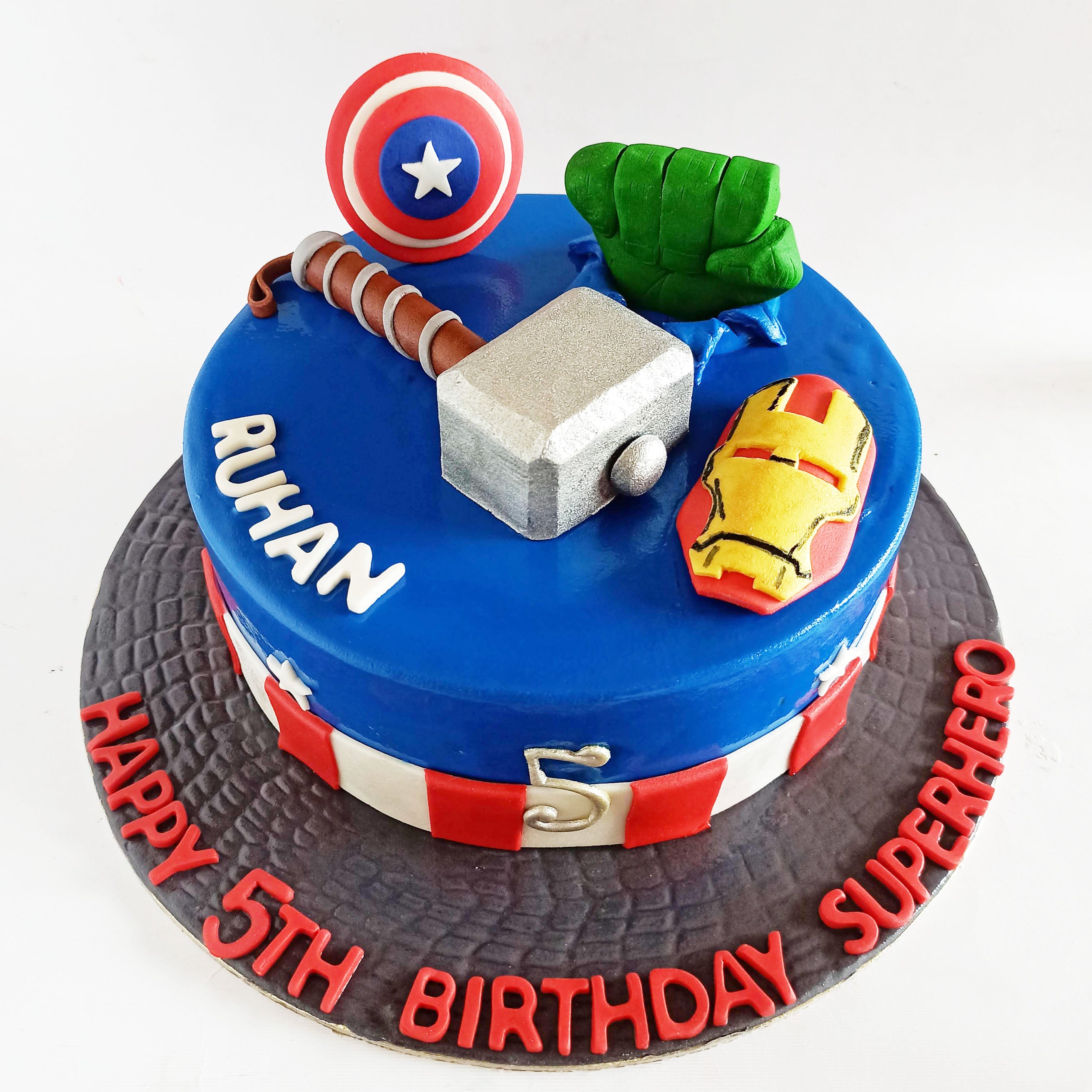 Superheroes Avengers Birthday Cake For Kids