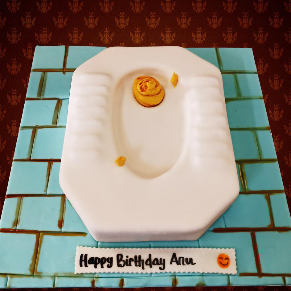 Funny Toilet Theme Cake | Winni.in